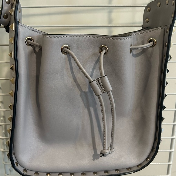 VALENTINO STUDDED GREY BAG - Picture 3 of 6